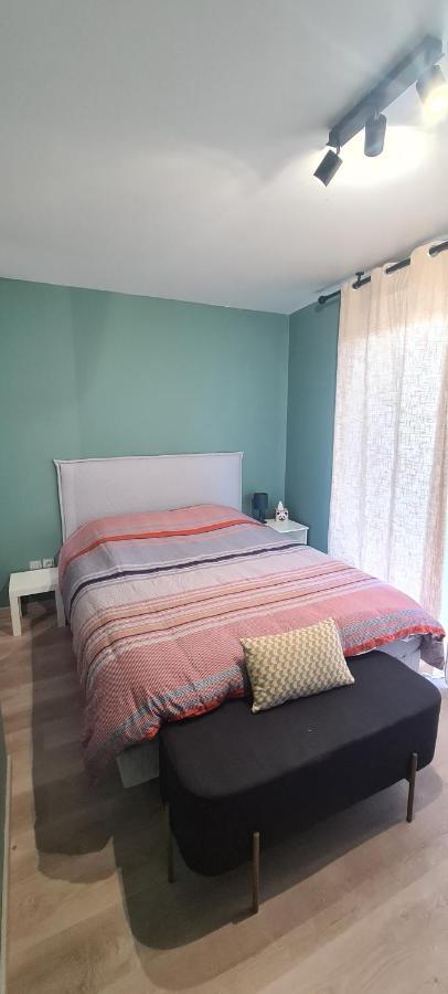 Charmant Logement Avec Jacuzzi Mantes-la-Jolie Dış mekan fotoğraf